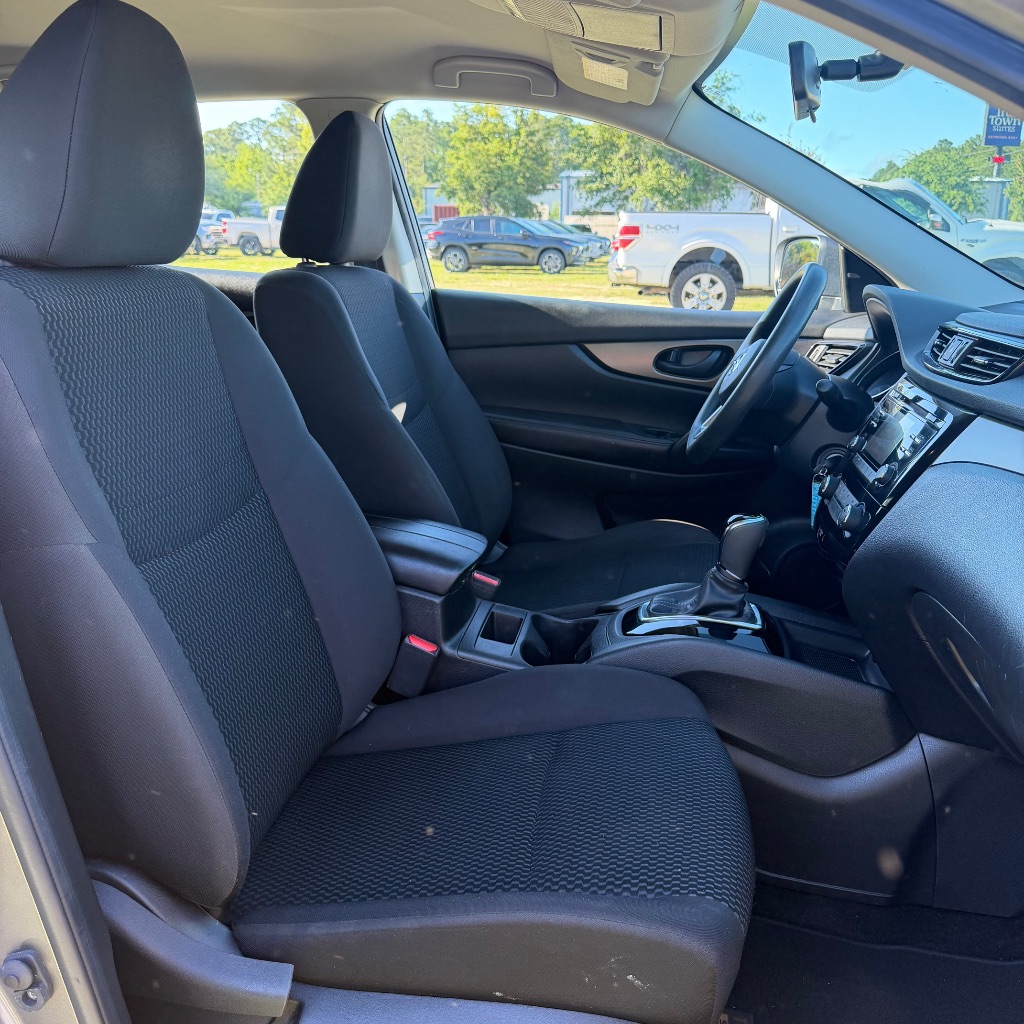 2018 Nissan Rogue Sport S - Photo 18