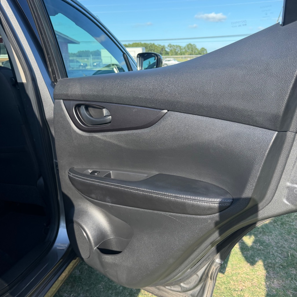 2018 Nissan Rogue Sport S - Photo 15