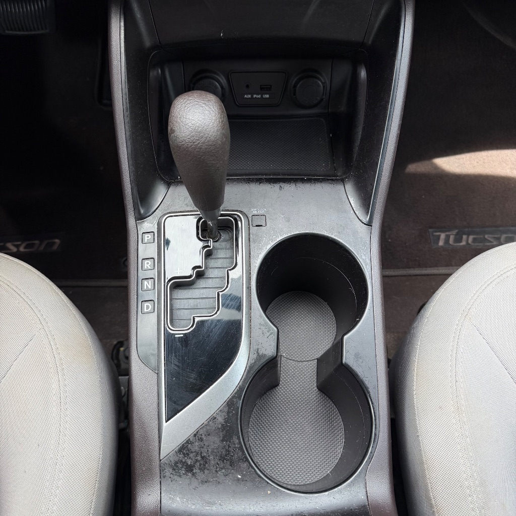 2011 Hyundai Tucson GL - Photo 25