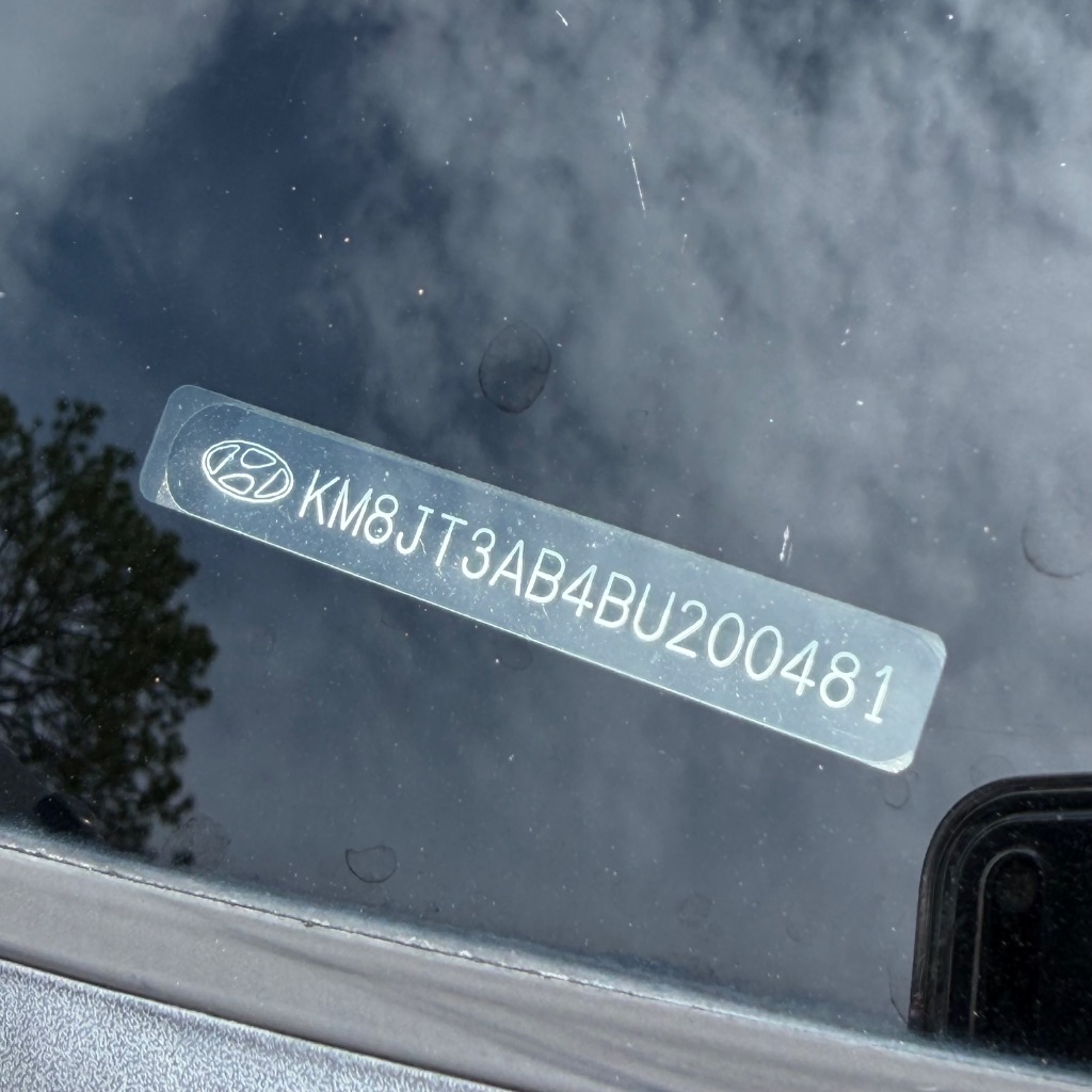 2011 Hyundai Tucson GL - Photo 27