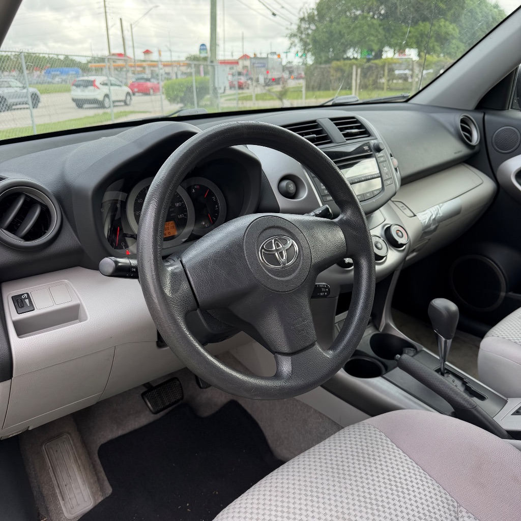 2008 Toyota RAV4 Base - Photo 10