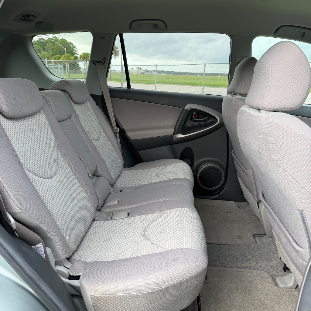 2008 Toyota RAV4 Base - Photo 16
