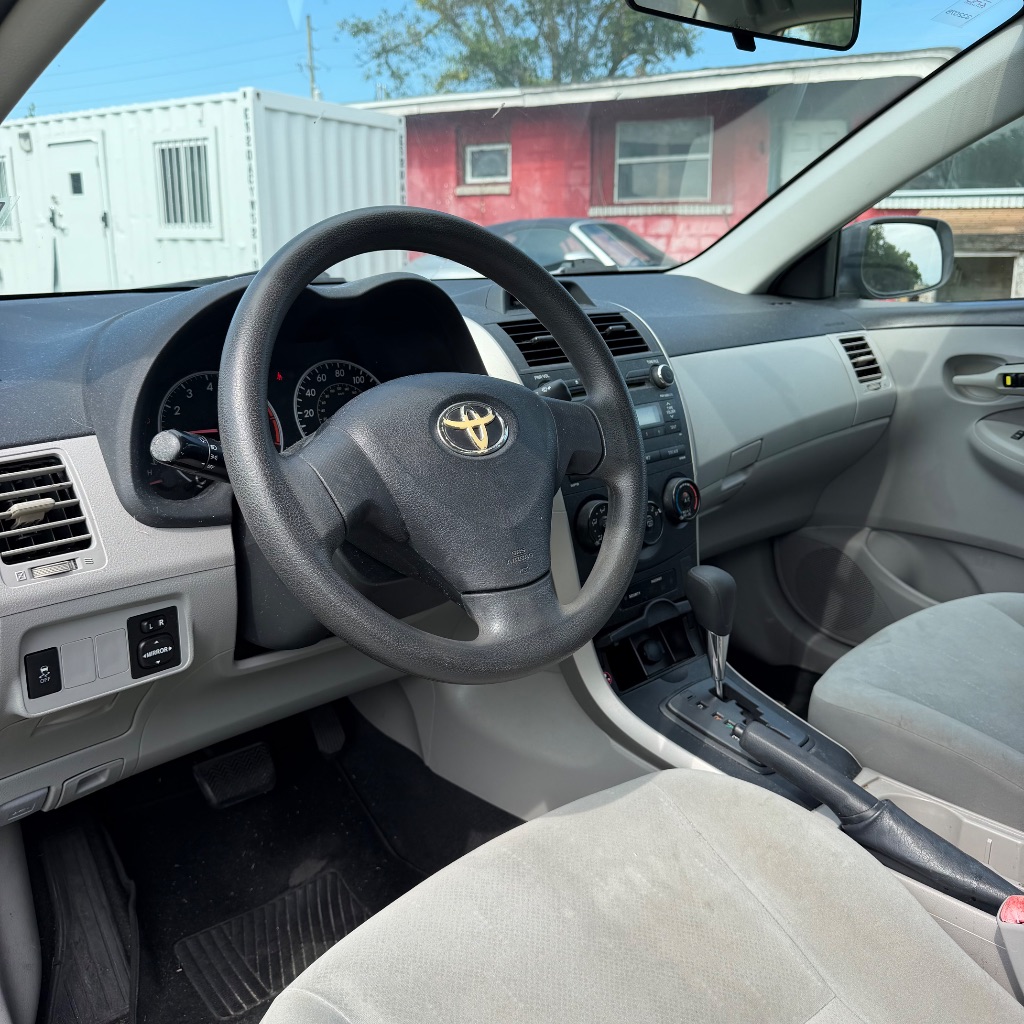 2012 Toyota Corolla L - Photo 8
