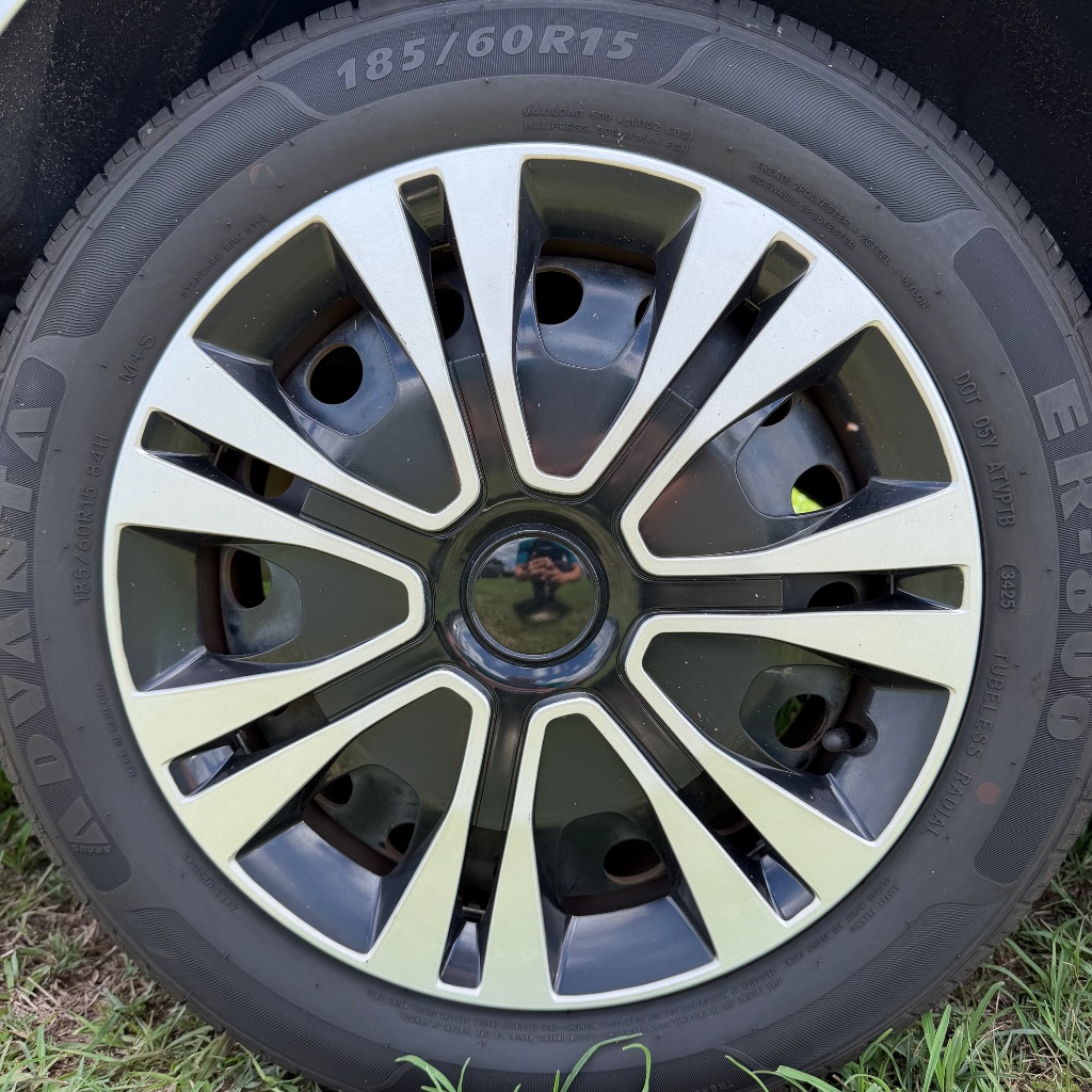 2017 Ford Fiesta S - Photo 29