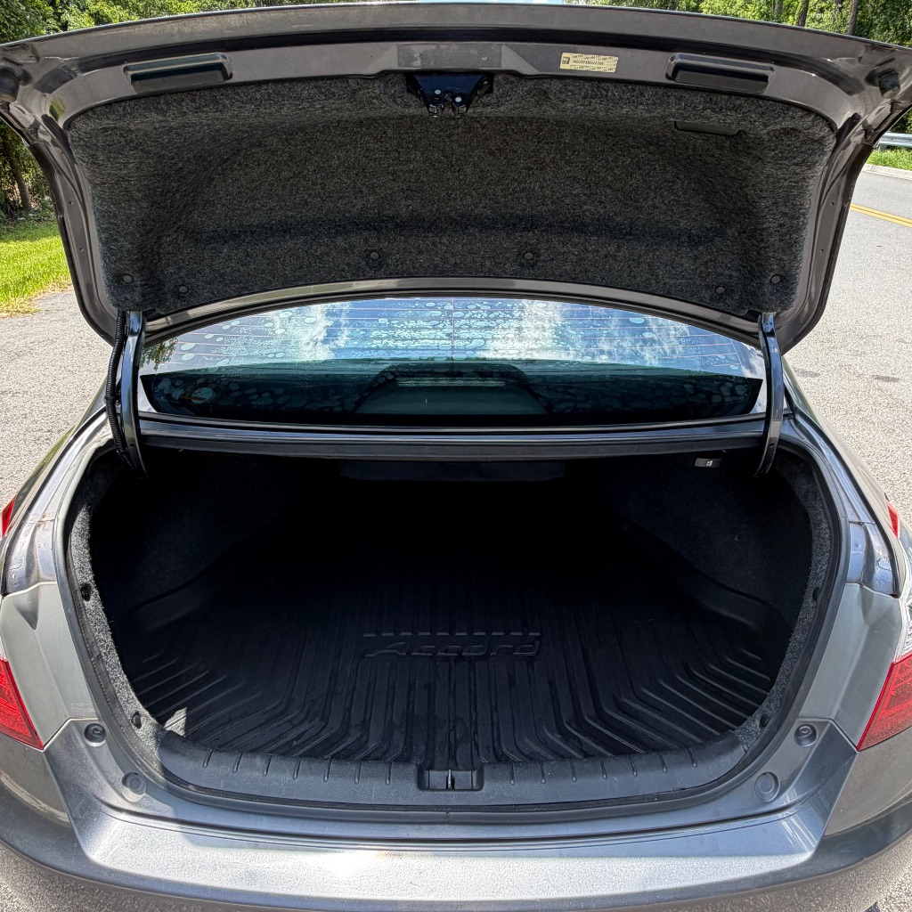 2013 Honda Accord EX-L - Photo 15