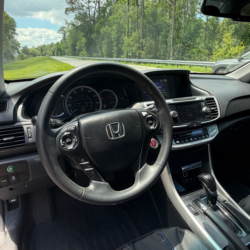 2013 Honda Accord EX-L - Photo 11