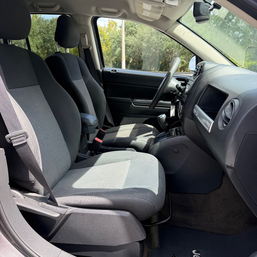 2016 Jeep Compass Sport - Photo 18