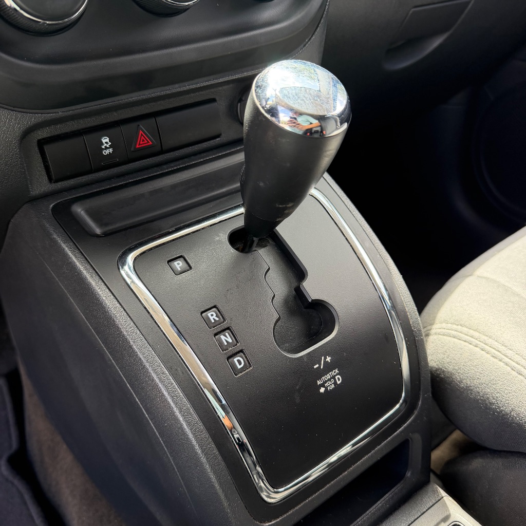 2016 Jeep Compass Sport - Photo 23