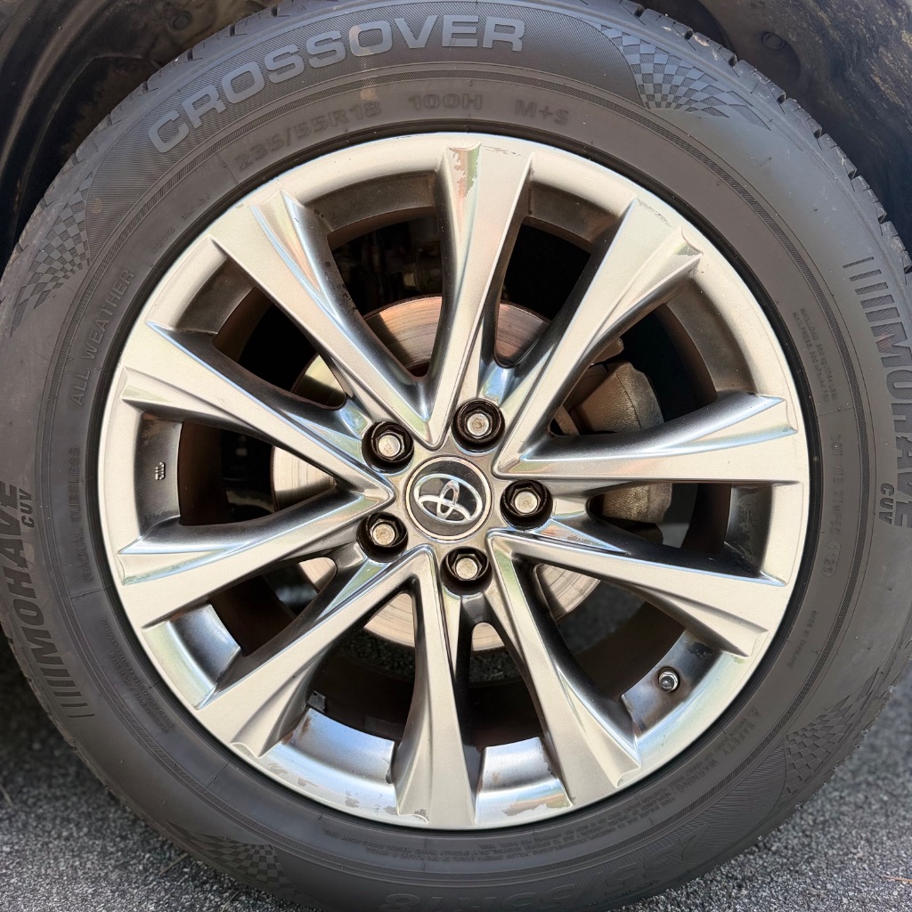 2018 Toyota RAV4 Limited - Photo 38