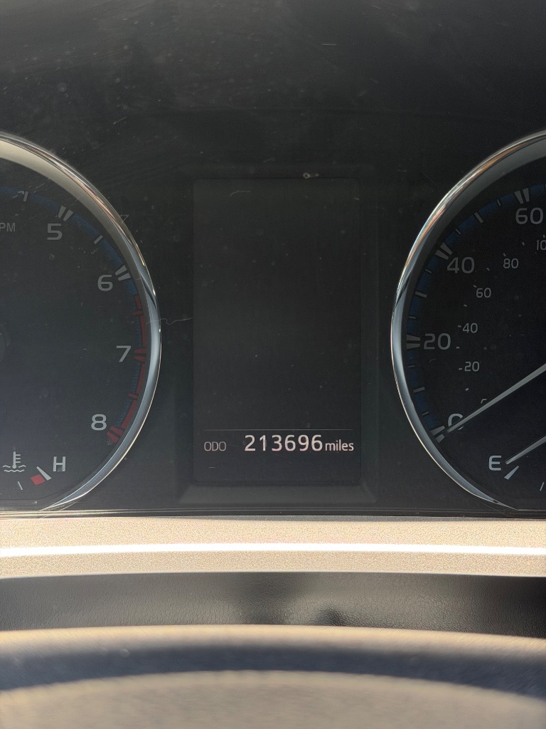 2018 Toyota RAV4 Limited - Photo 30