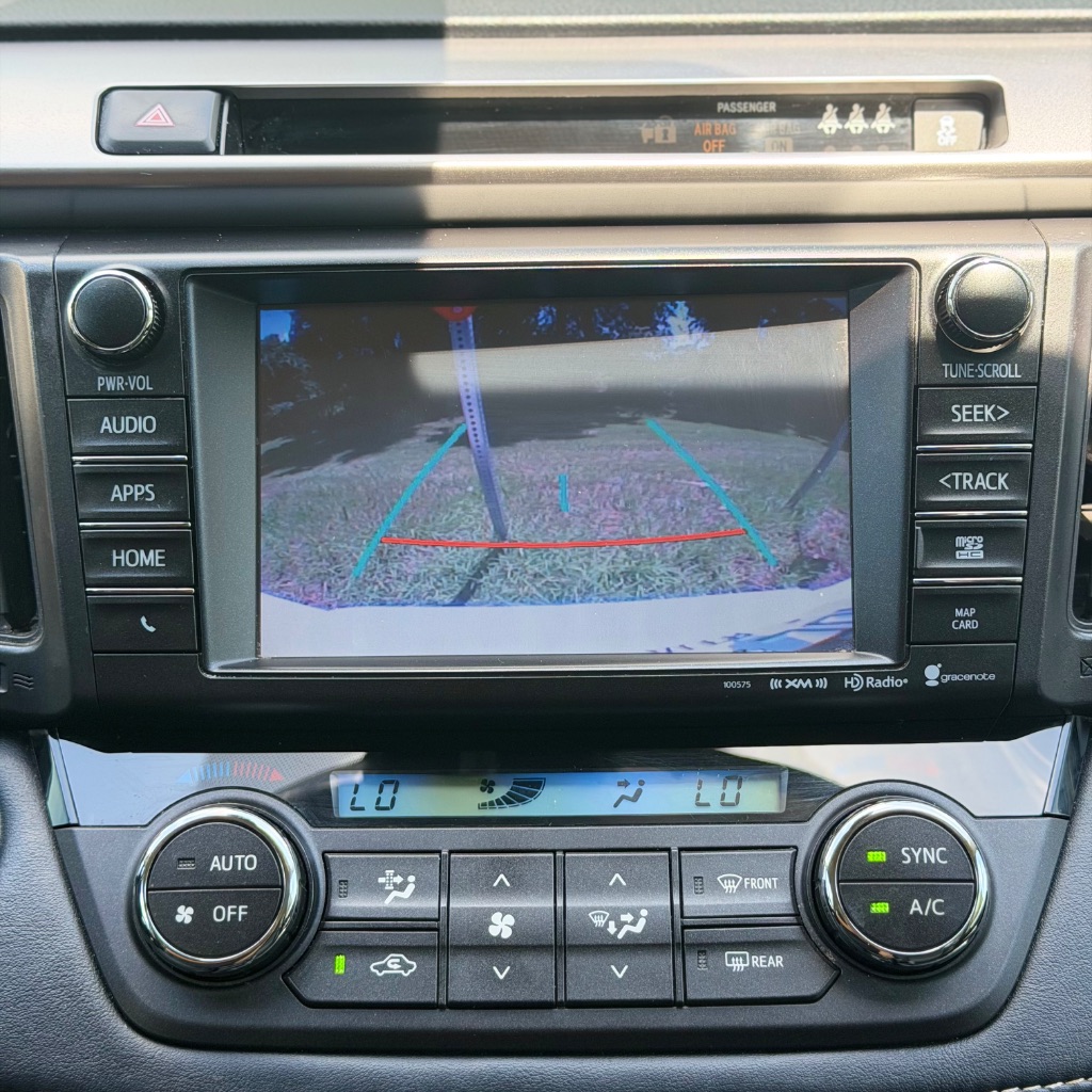 2018 Toyota RAV4 Limited - Photo 29