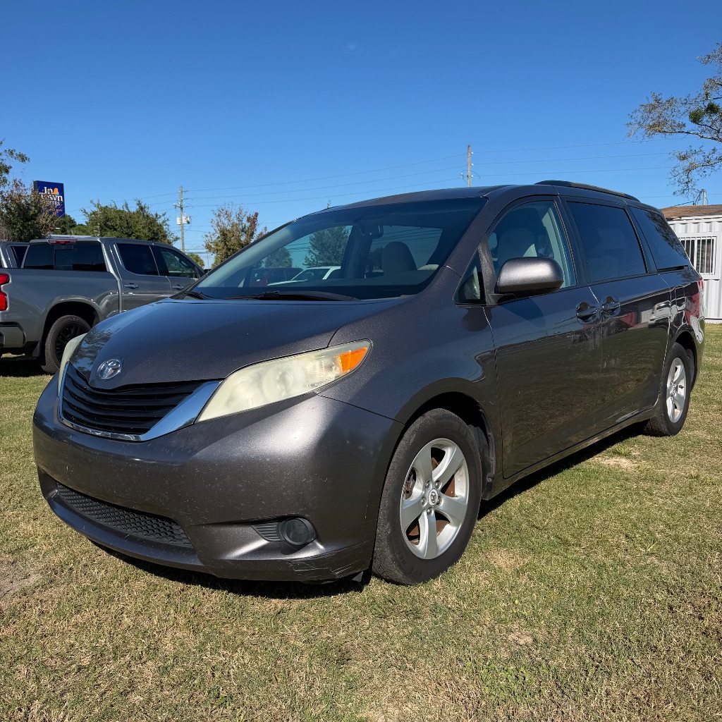 2011 Toyota Sienna