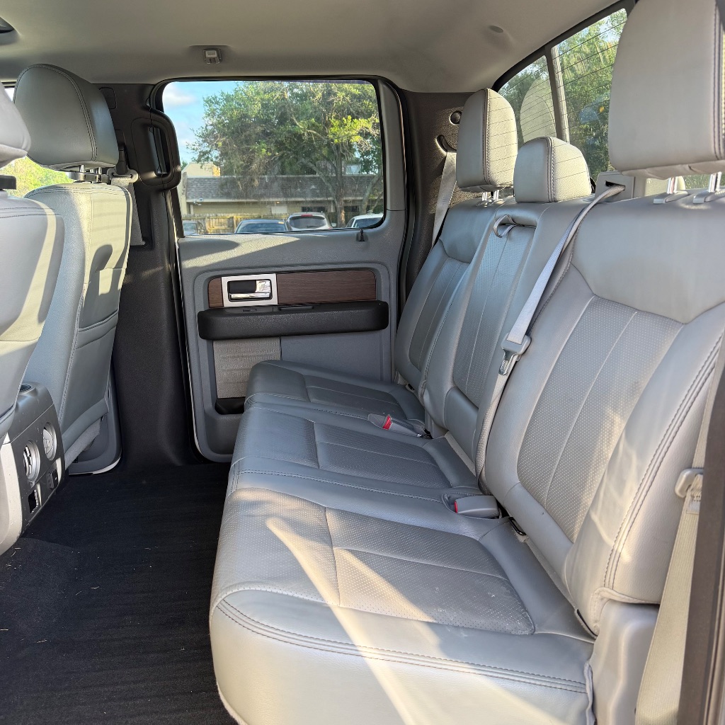 2013 Ford F-150 Lariat - Photo 10