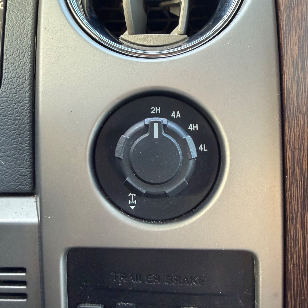 2013 Ford F-150 Lariat - Photo 18