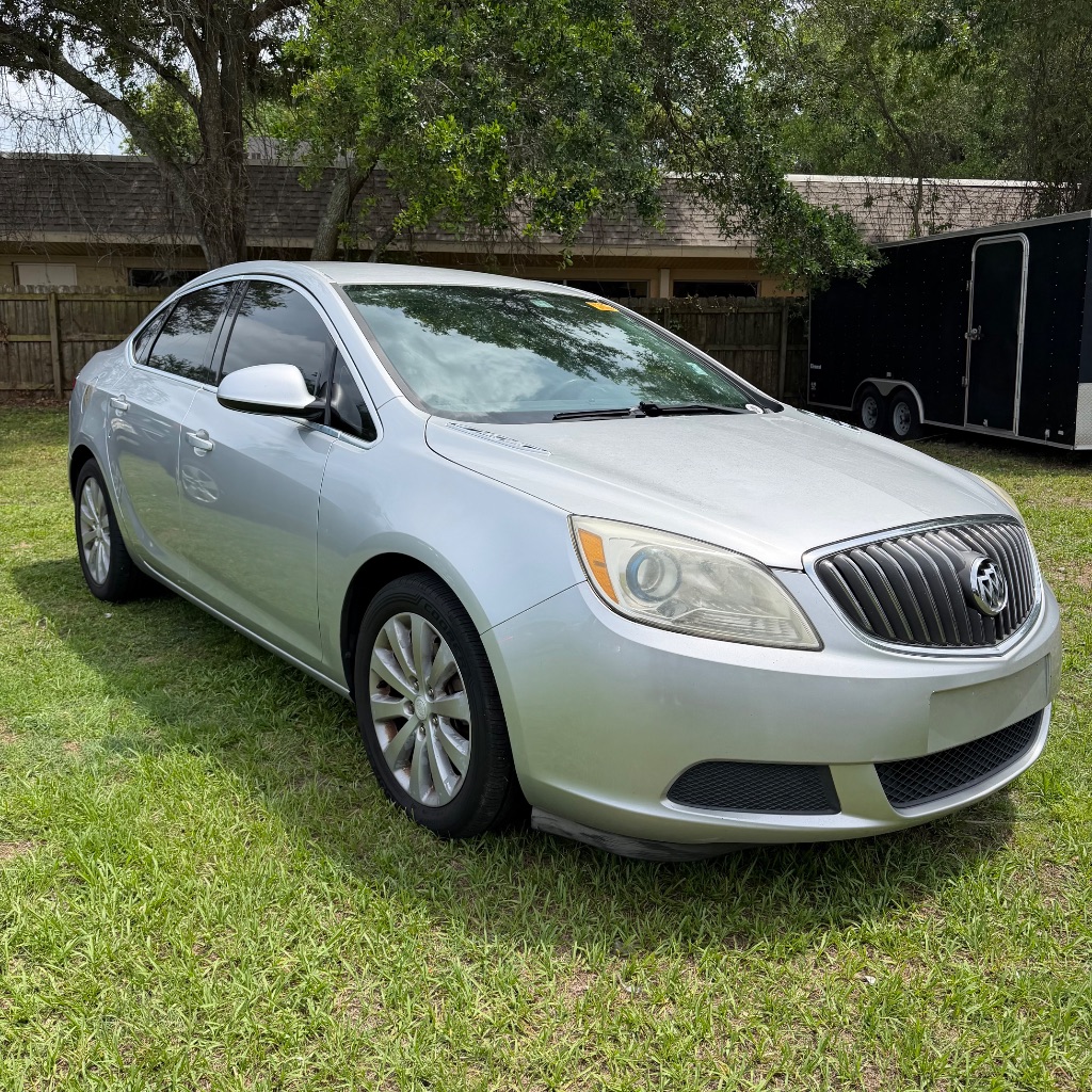 2016 Buick Verano 1SD's photo