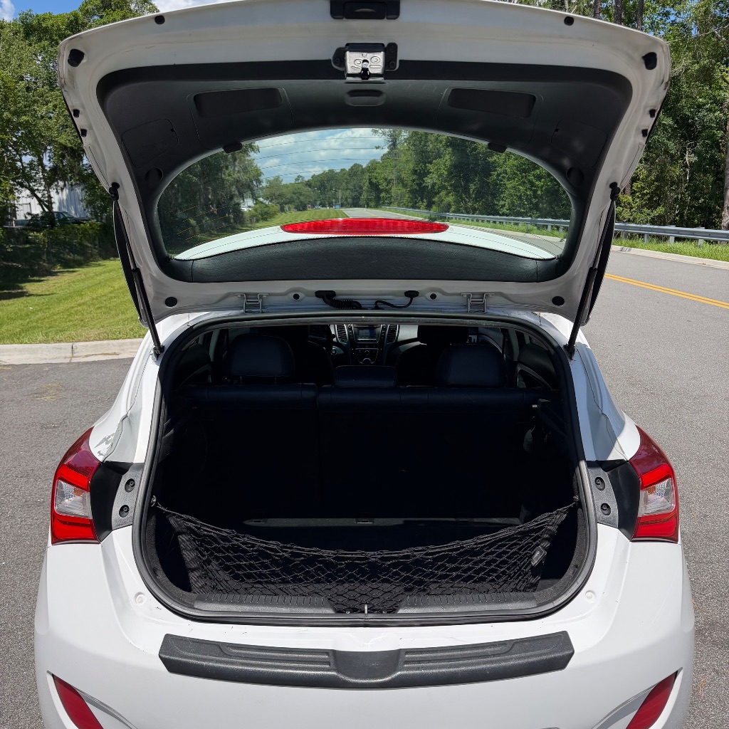 2014 Hyundai Elantra GT Base - Photo 21