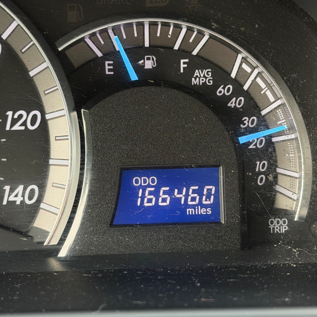 2014 Toyota Camry SE - Photo 19