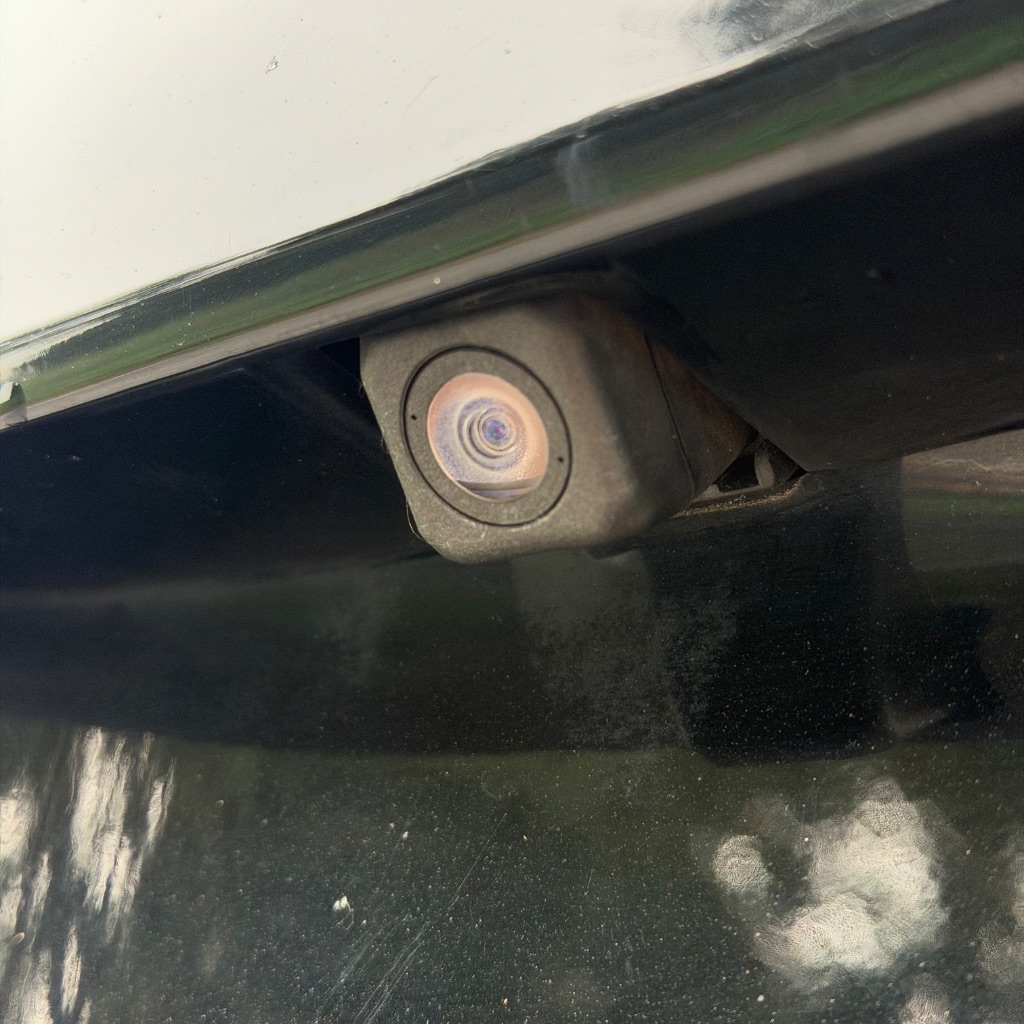2014 Toyota Camry SE - Photo 21