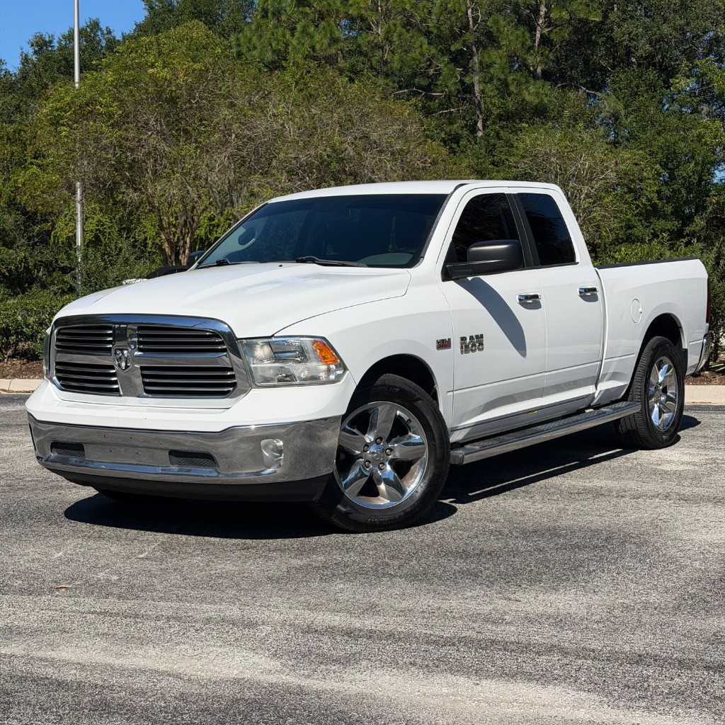 2015 RAM 1500 Pickup