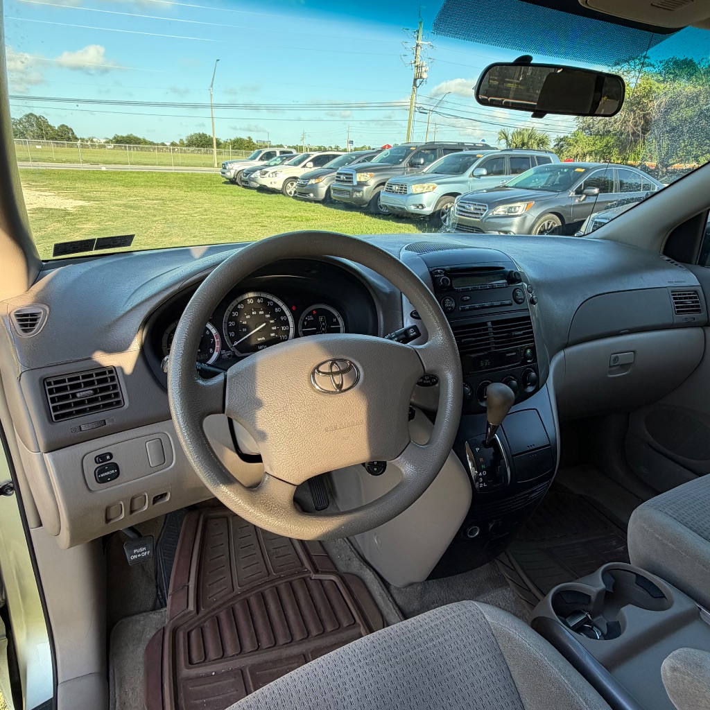 2007 Toyota Sienna CE - Photo 20